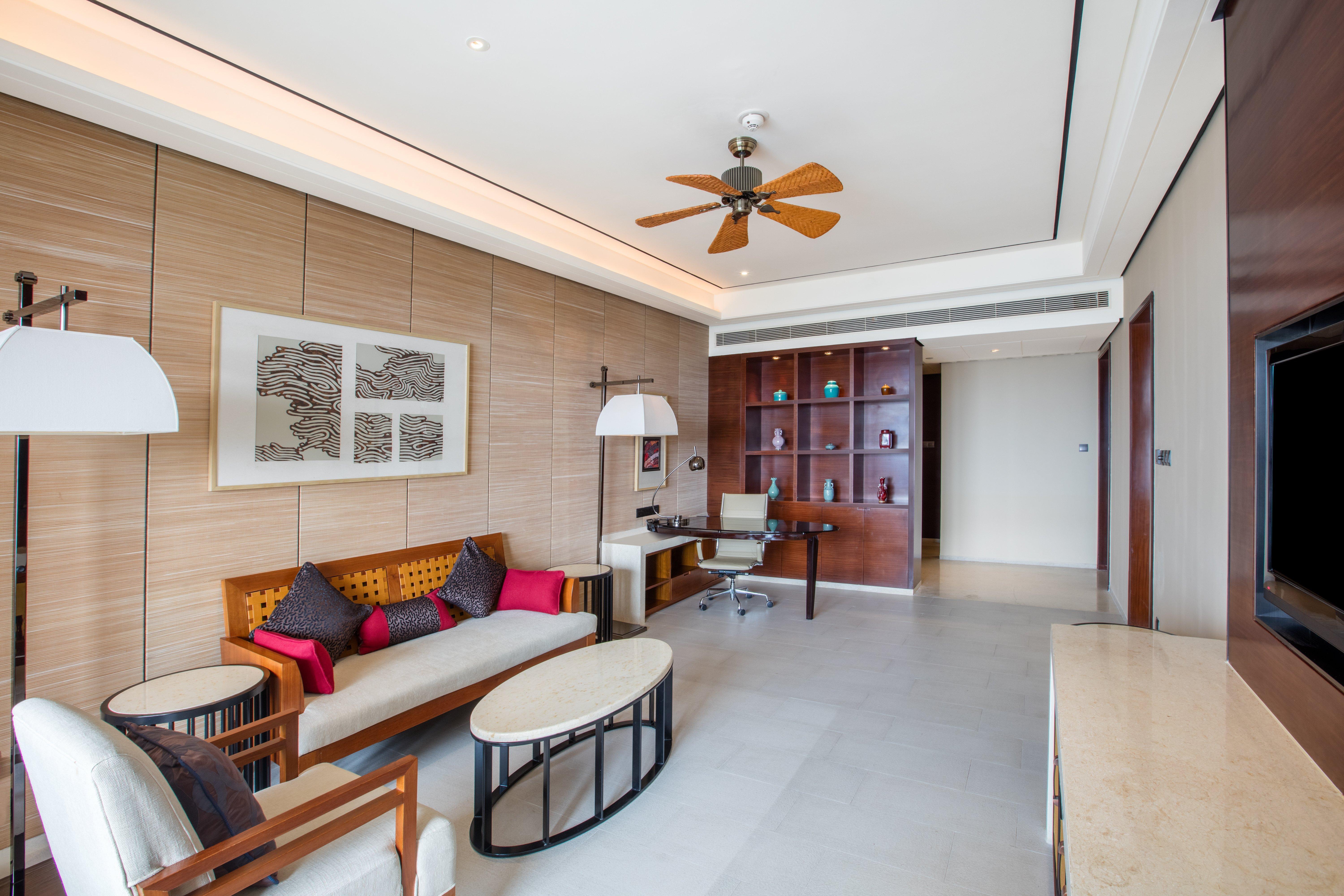 Crowne Plaza Sanya City Center By Ihg Экстерьер фото