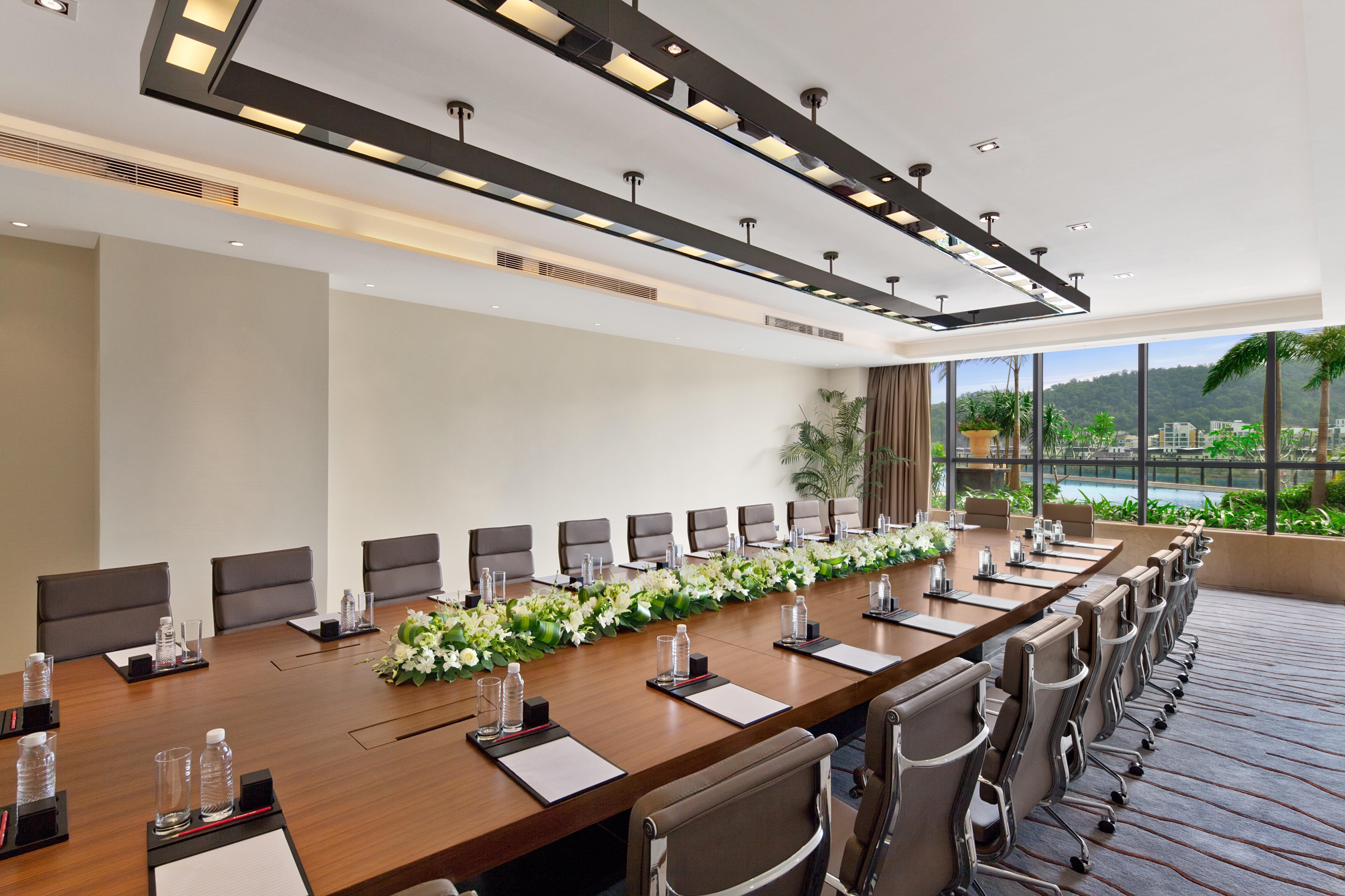Crowne Plaza Sanya City Center By Ihg Экстерьер фото