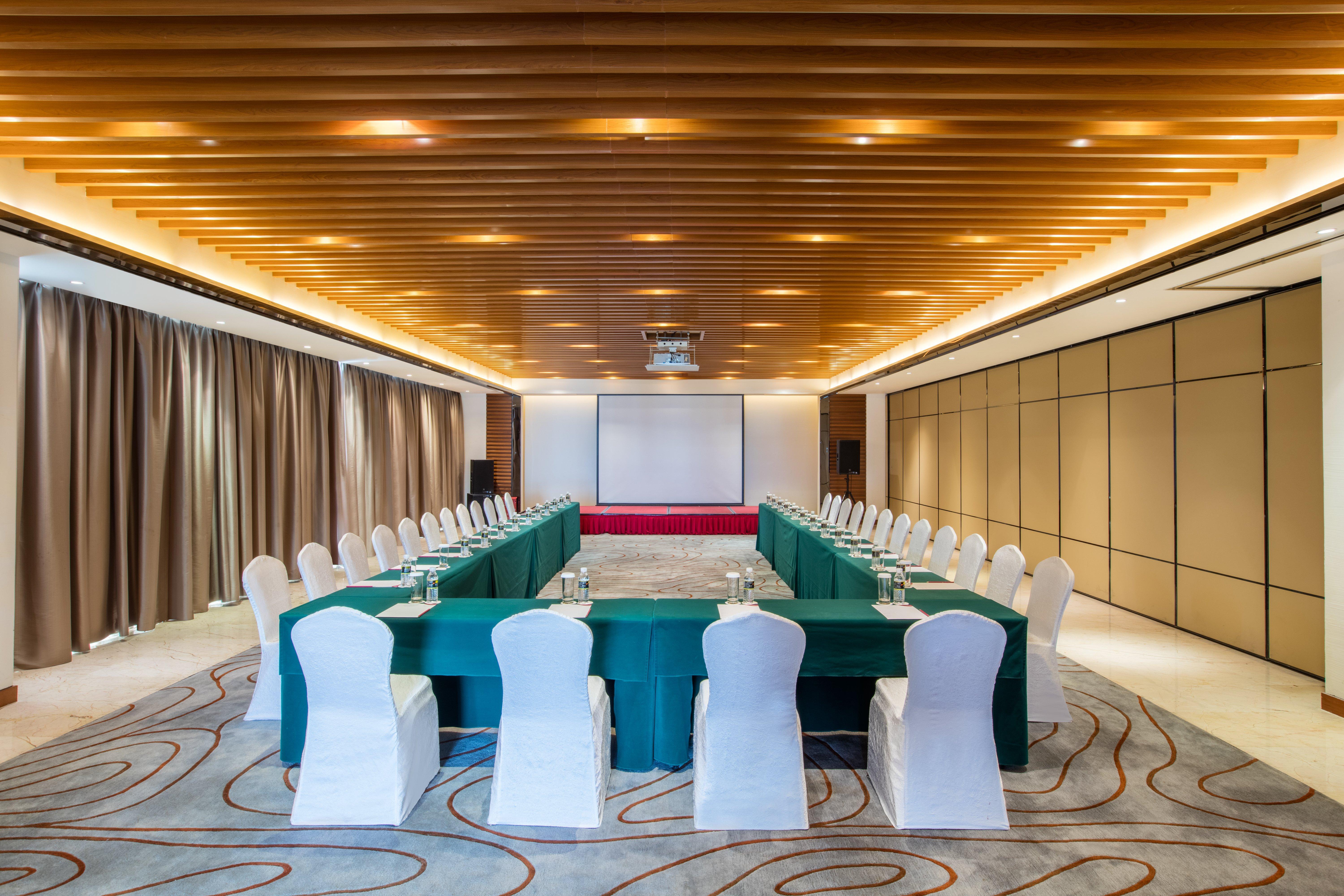 Crowne Plaza Sanya City Center By Ihg Экстерьер фото