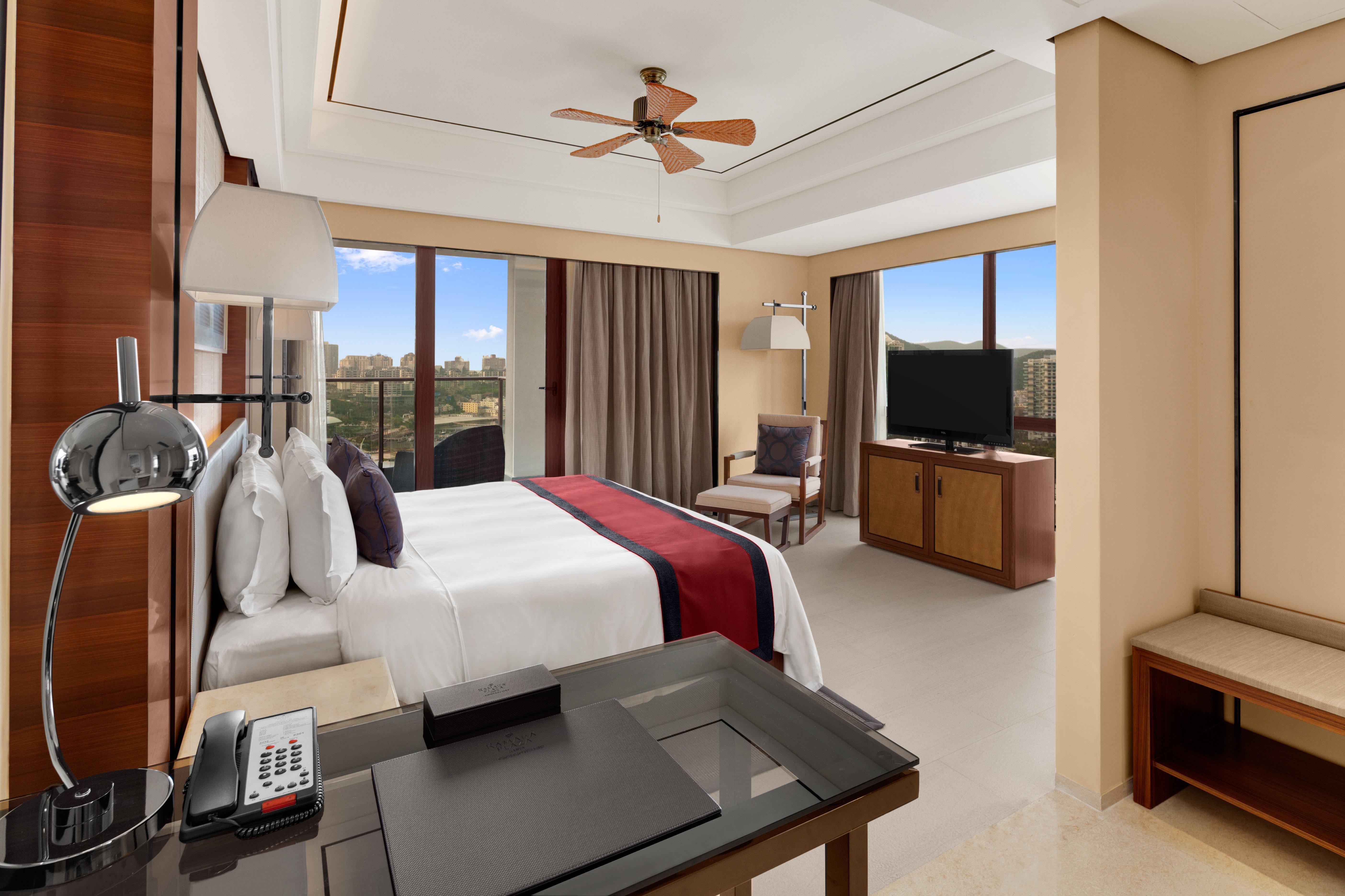 Crowne Plaza Sanya City Center By Ihg Экстерьер фото
